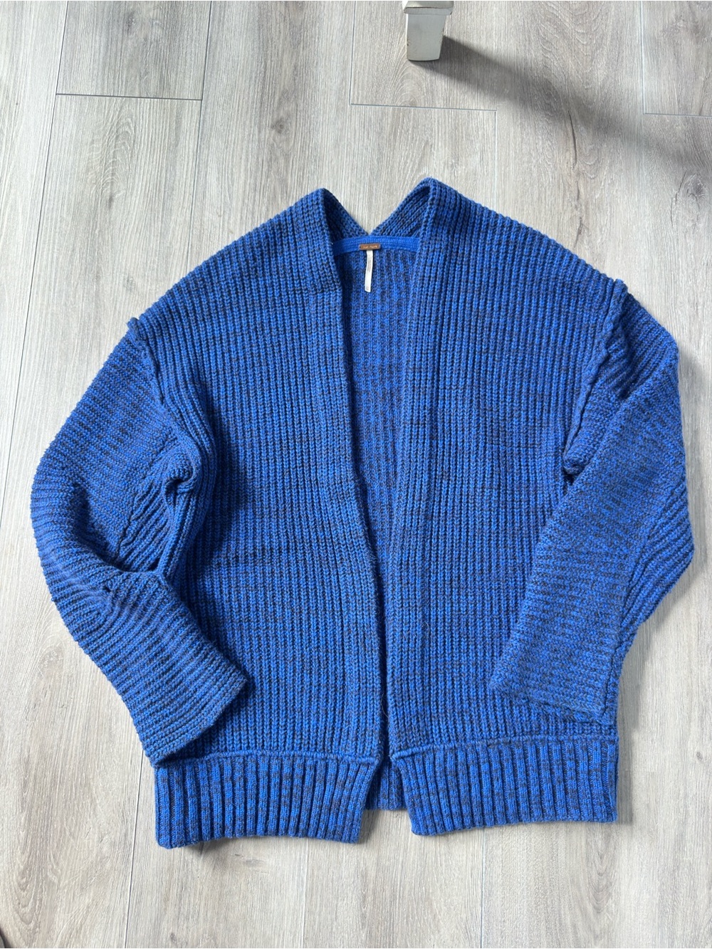 Free People Size XS  Bust (40) Oversize royal blue/black Open Cardigan LN